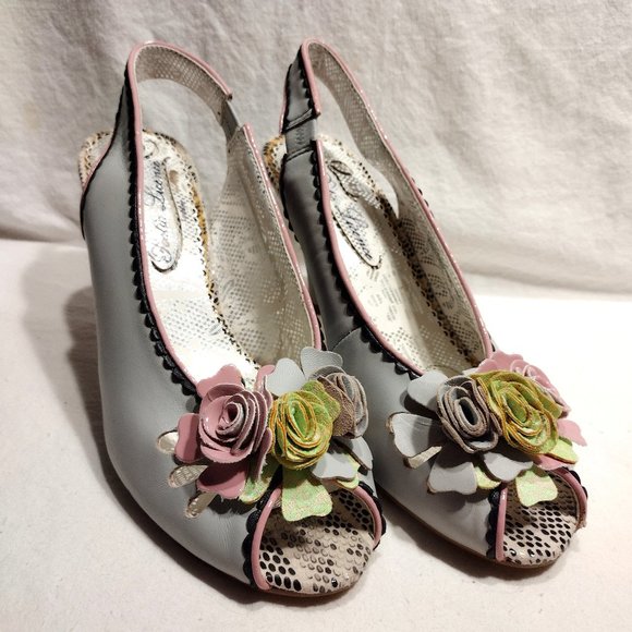 🌎 Poetic Licence || 3.5" Absent Minded Sling Back Heels - Picture 1 of 14